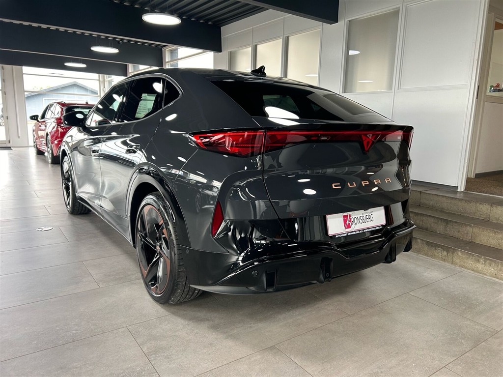 Cupra Tavascan EL Adrenaline 286HK 5d Aut. - Image 2