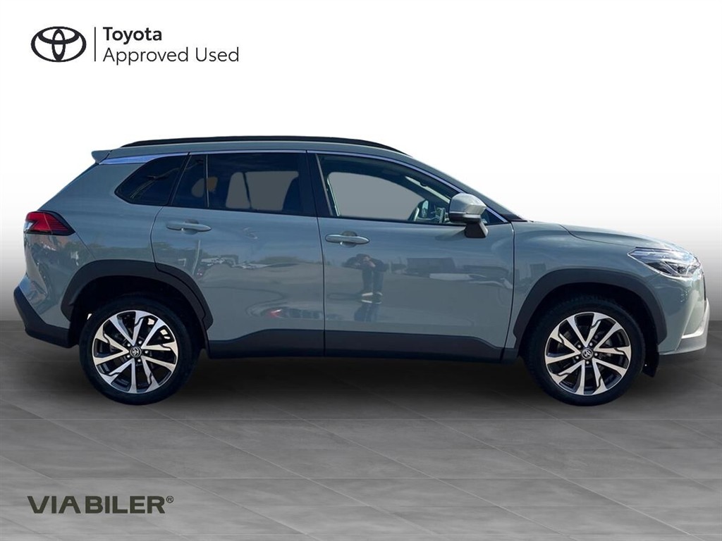 Toyota Corolla Cross 1,8 Hybrid Style Comfort 140HK 5d Aut. - Image 8
