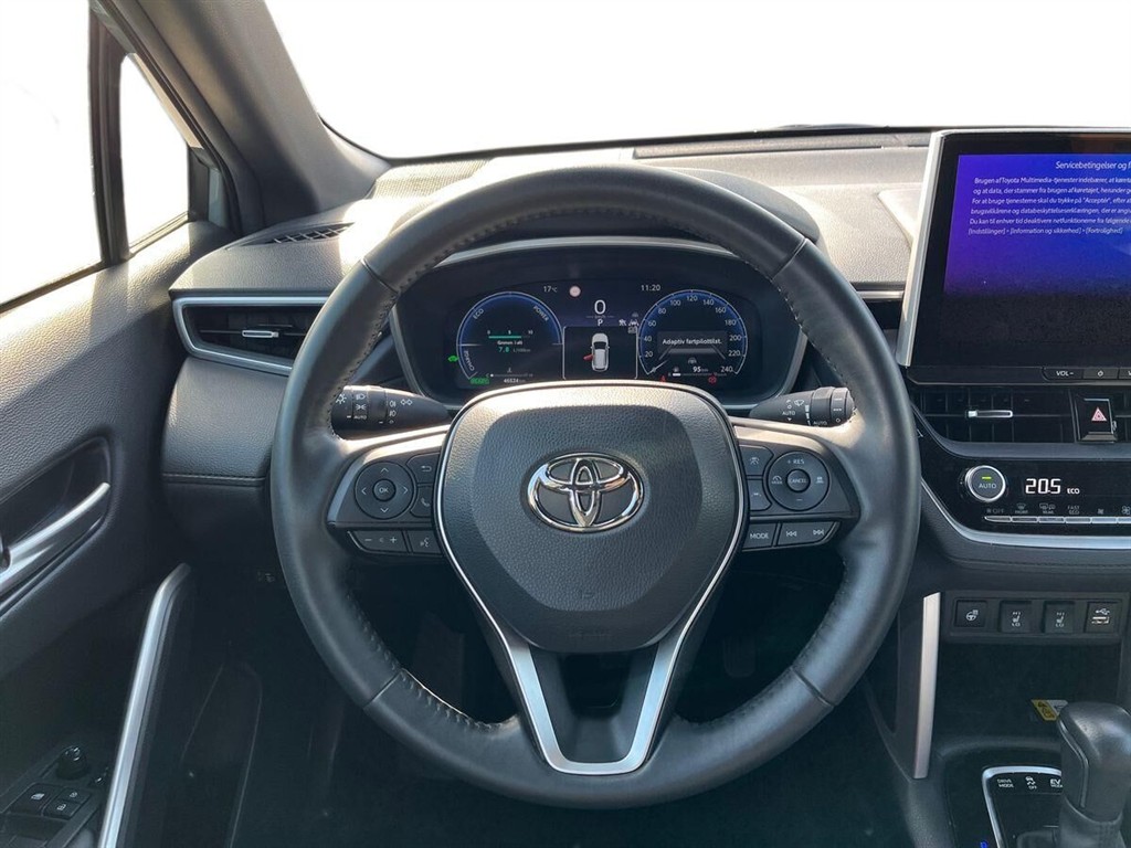 Toyota Corolla Cross 1,8 Hybrid Style Comfort 140HK 5d Aut. - Image 11