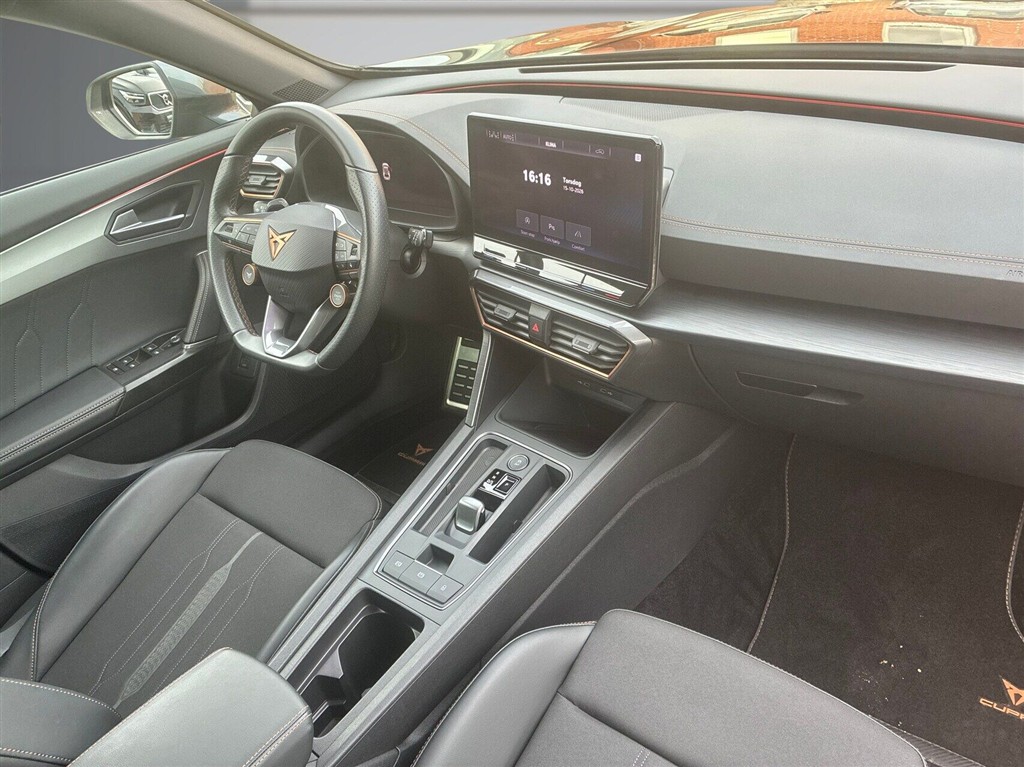 Cupra Formentor 2,0 TSI VZ 4X4 DSG 310HK 5d 7g Aut. - Image 6