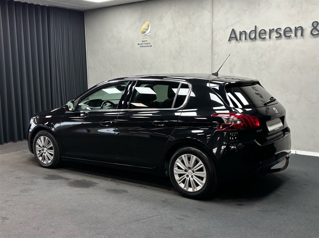 Peugeot 308 1,6 BlueHDi Allure+ 120HK 5d - Image 3
