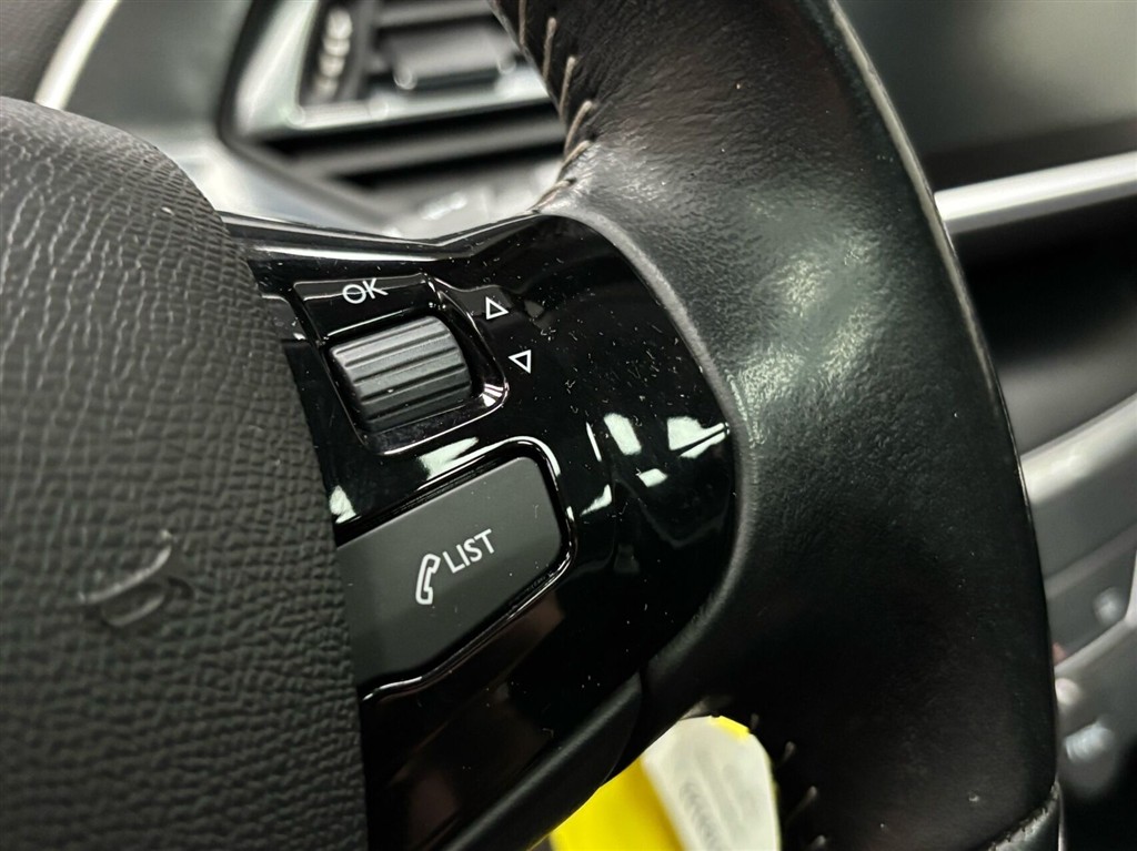 Peugeot 308 1,6 BlueHDi Allure+ 120HK 5d - Image 15