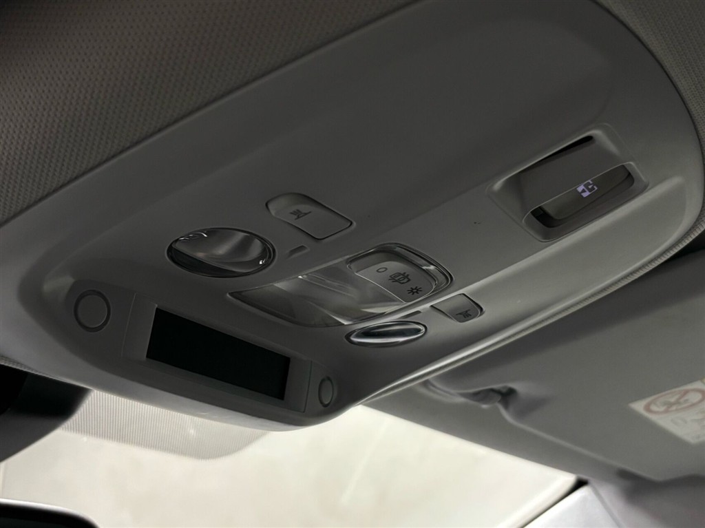 Peugeot 308 1,6 BlueHDi Allure+ 120HK 5d - Image 28