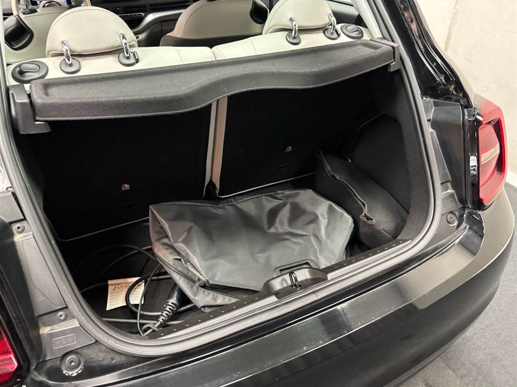 Fiat 500e EL La Prima By Bocelli 118HK 3d Aut. - Image 24