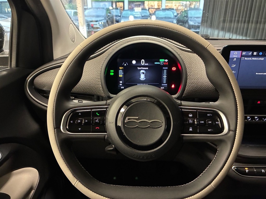 Fiat 500e EL La Prima By Bocelli 118HK 3d Aut. - Image 13