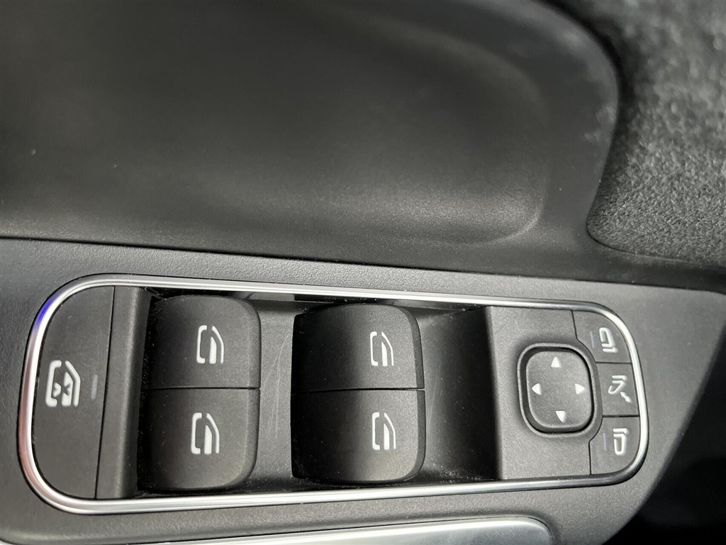 Mercedes-Benz EQA 250 EL 190HK 5d Aut. - Image 25