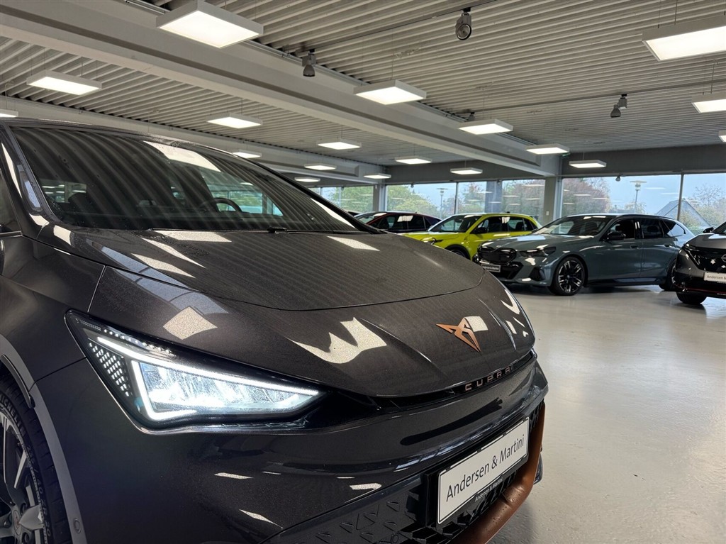 Cupra Born EL e-Boost 231HK 5d Aut. - Image 3