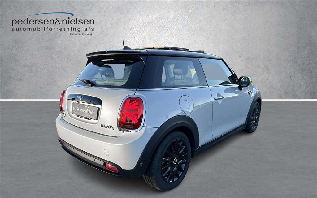 Mini Cooper SE EL Camden 184HK 3d Aut. - Image 4