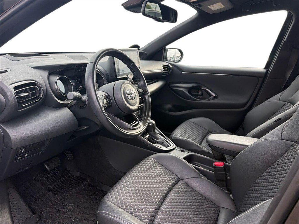Toyota Yaris 1,5 Hybrid Style 116HK 5d Trinl. Gear - Image 18