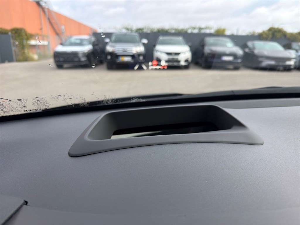 Toyota Yaris 1,5 Hybrid Style 116HK 5d Trinl. Gear - Image 23