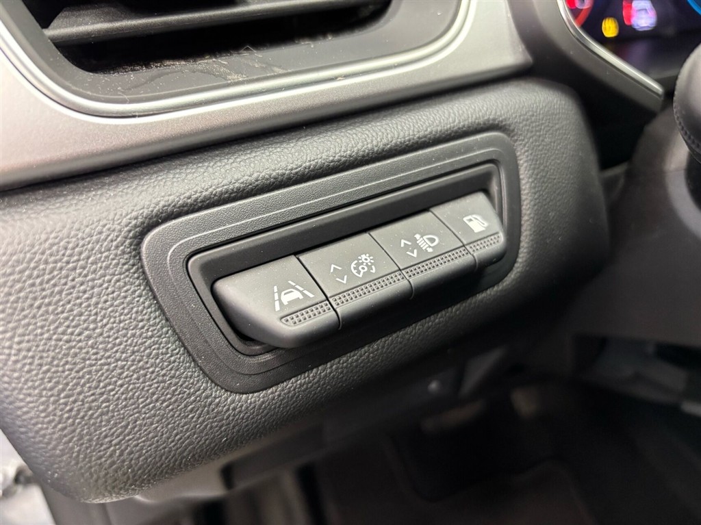 Renault Captur 1,6 E-TECH Plugin-hybrid Intens 160HK 5d Aut. - Image 31