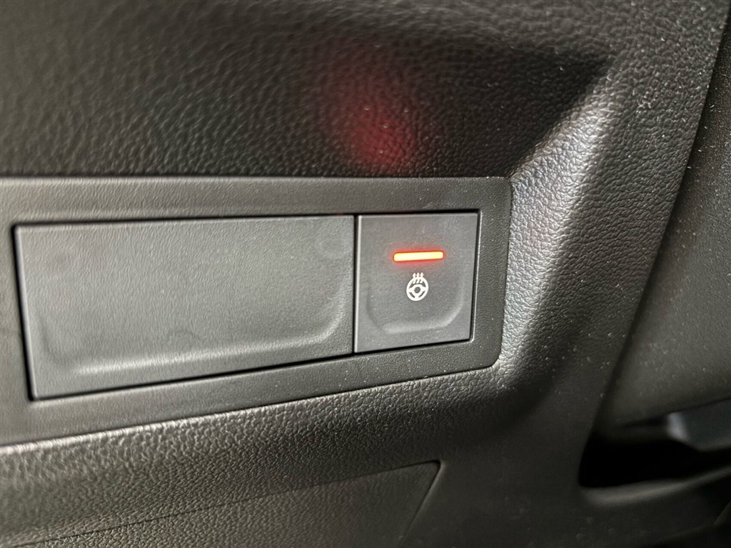 Renault Captur 1,6 E-TECH Plugin-hybrid Intens 160HK 5d Aut. - Image 32