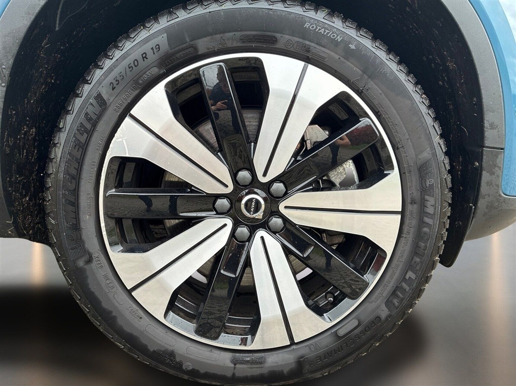 Volvo XC40 P8 Recharge Twin Ultimate AWD 408HK 5d Aut. - Image 6