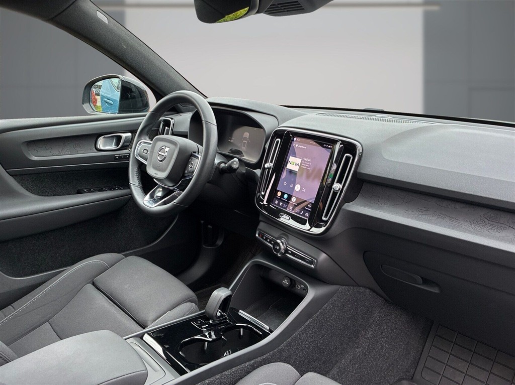 Volvo XC40 P8 Recharge Twin Ultimate AWD 408HK 5d Aut. - Image 8