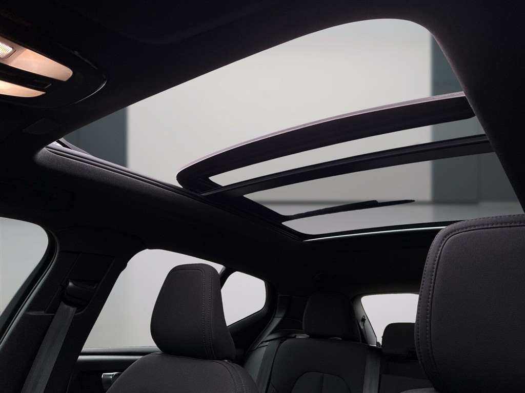 Volvo XC40 P8 Recharge Twin Ultimate AWD 408HK 5d Aut. - Image 10