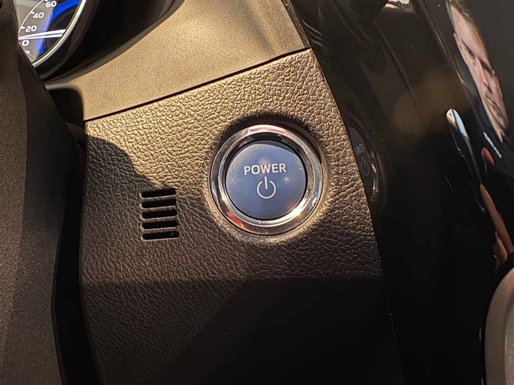 Toyota Auris 1,8 Hybrid H2 Comfort 136HK 5d Aut. - Image 18