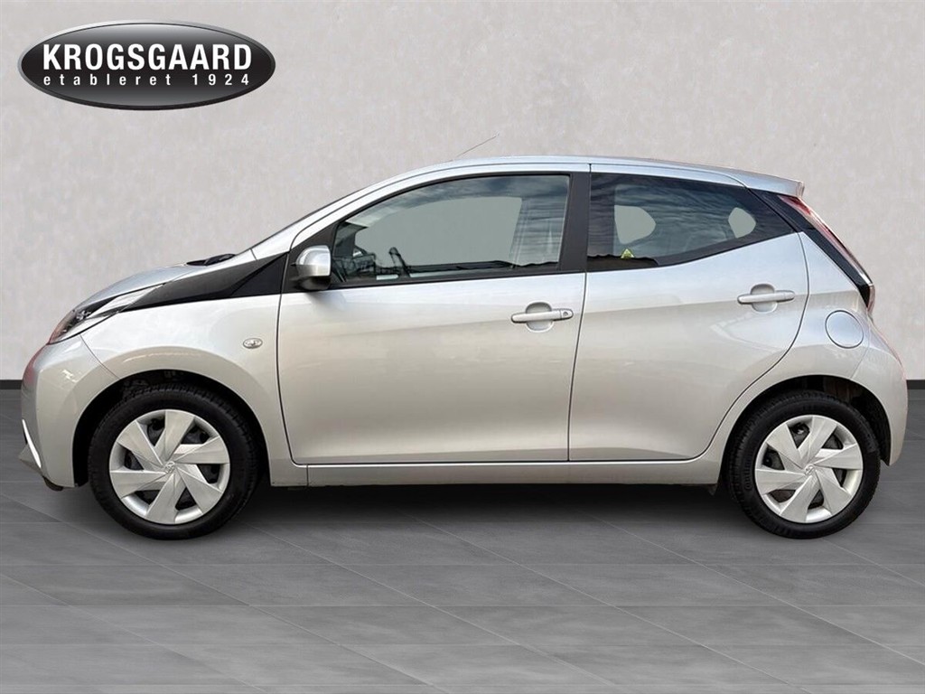 Toyota Aygo 1,0 VVT-I X-Play Air X-Shift 69HK 5d Aut. - Image 2