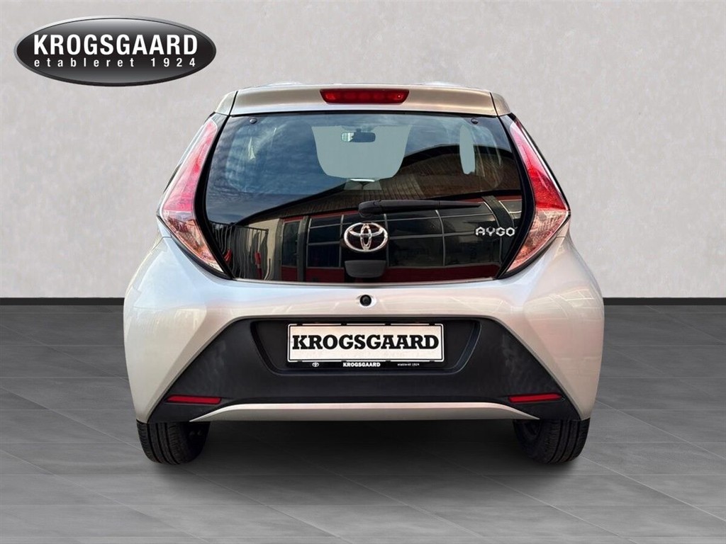 Toyota Aygo 1,0 VVT-I X-Play Air X-Shift 69HK 5d Aut. - Image 4