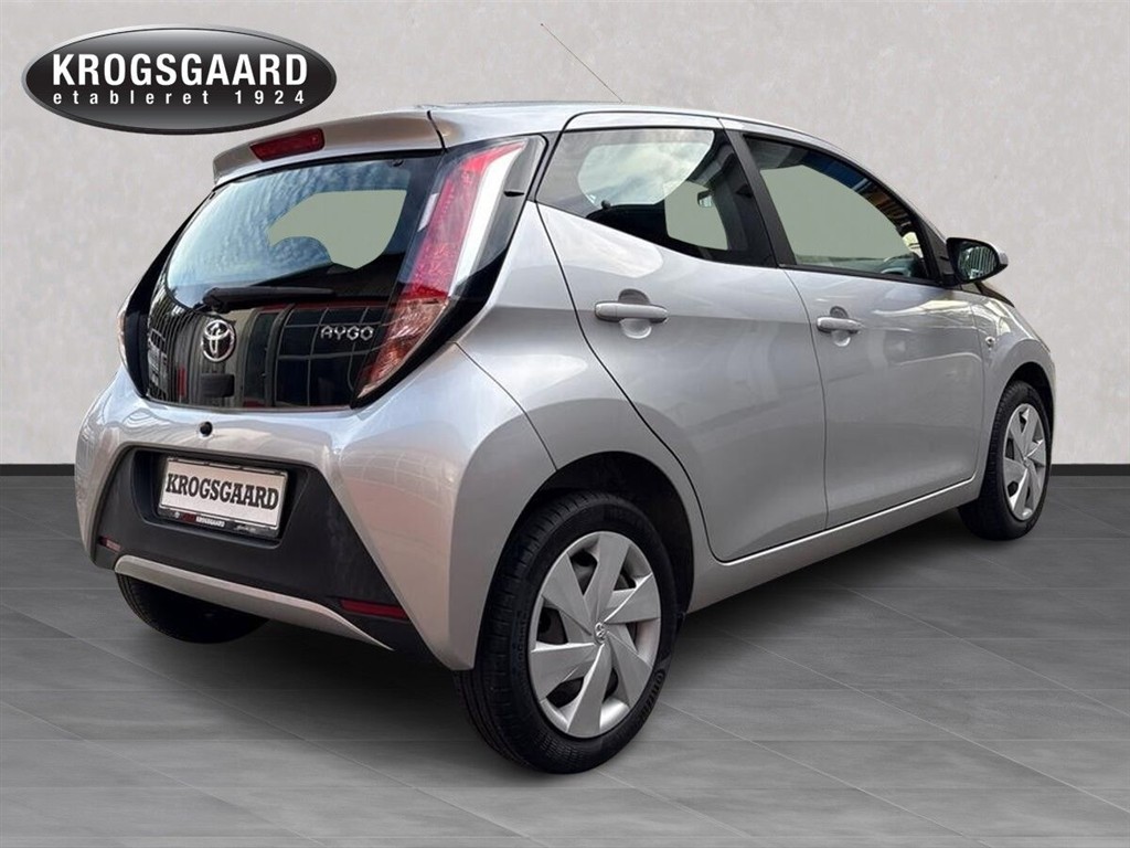 Toyota Aygo 1,0 VVT-I X-Play Air X-Shift 69HK 5d Aut. - Image 5