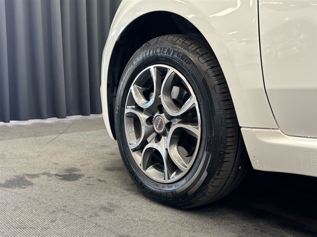 Fiat 500 1,0 Mild hybrid Lusso 70HK 3d 6g - Image 5