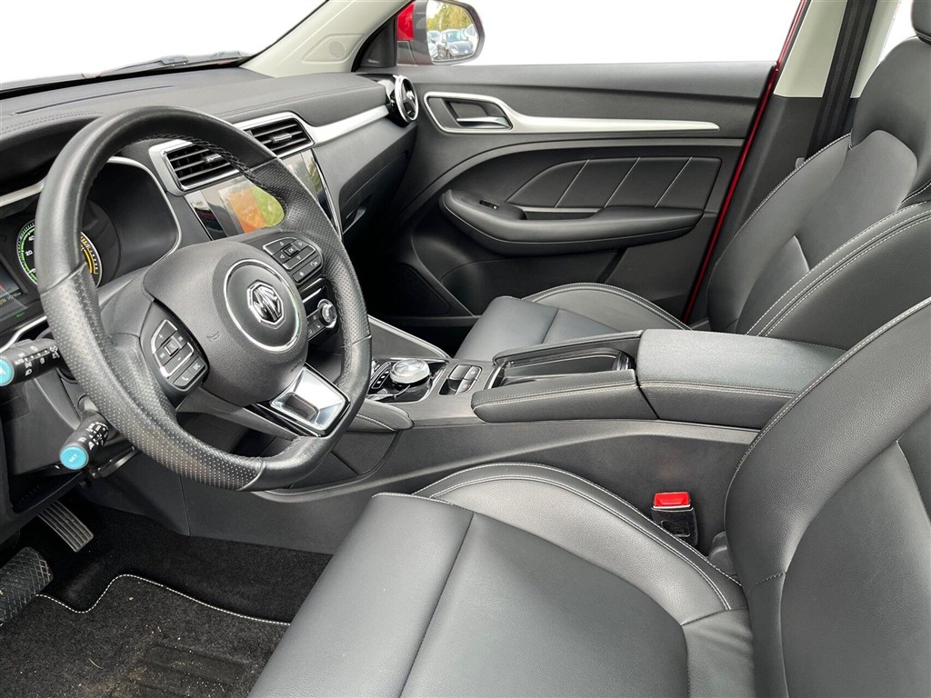 MG ZS EV EL Luxury 143HK 5d Aut. - Image 3