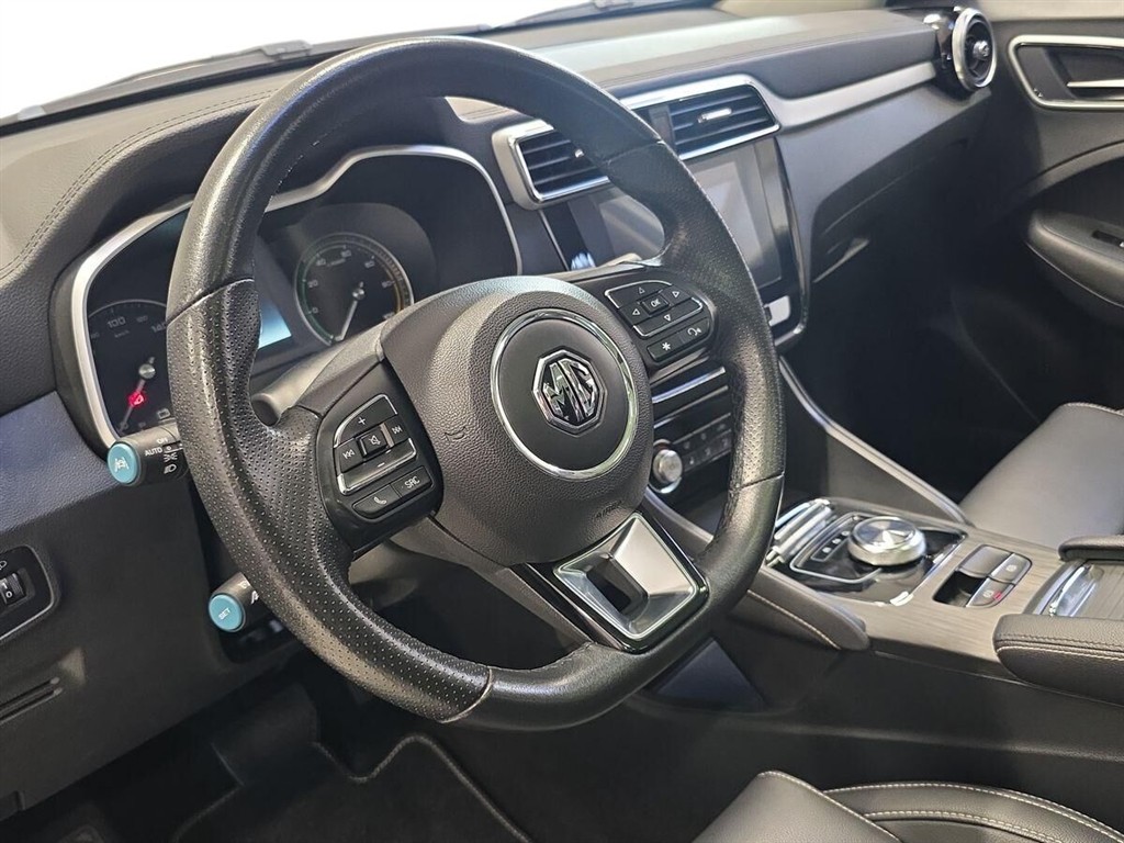 MG ZS EV EL Luxury 143HK 5d Aut. - Image 3