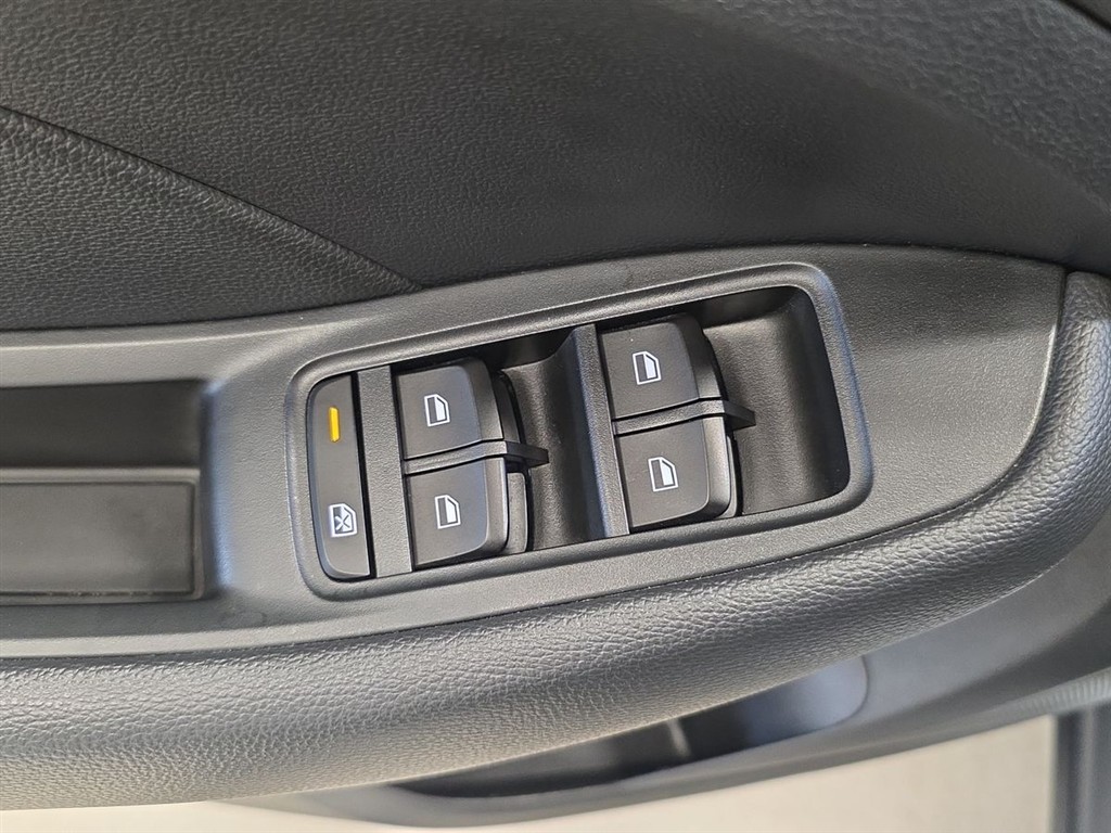 MG ZS EV EL Luxury 143HK 5d Aut. - Image 16