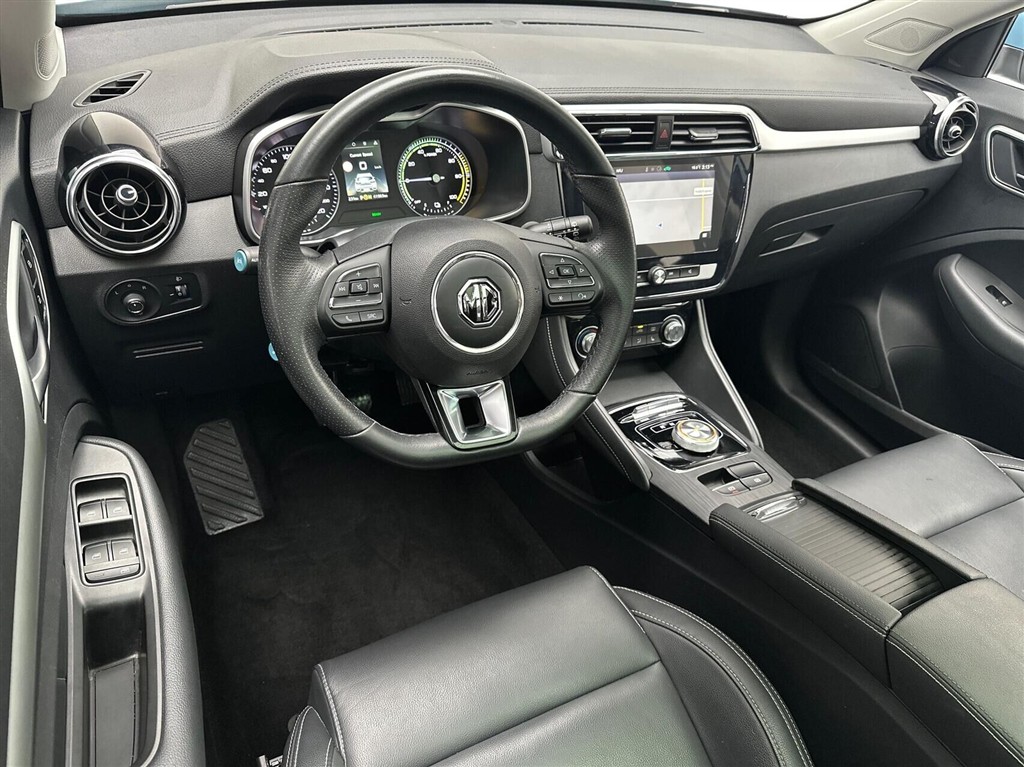 MG ZS EV EL Luxury 143HK 5d Aut. - Image 4