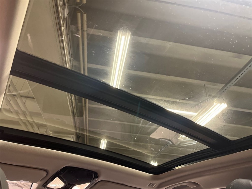 BMW iX3 EL Charged 286HK 5d Aut. - Image 18