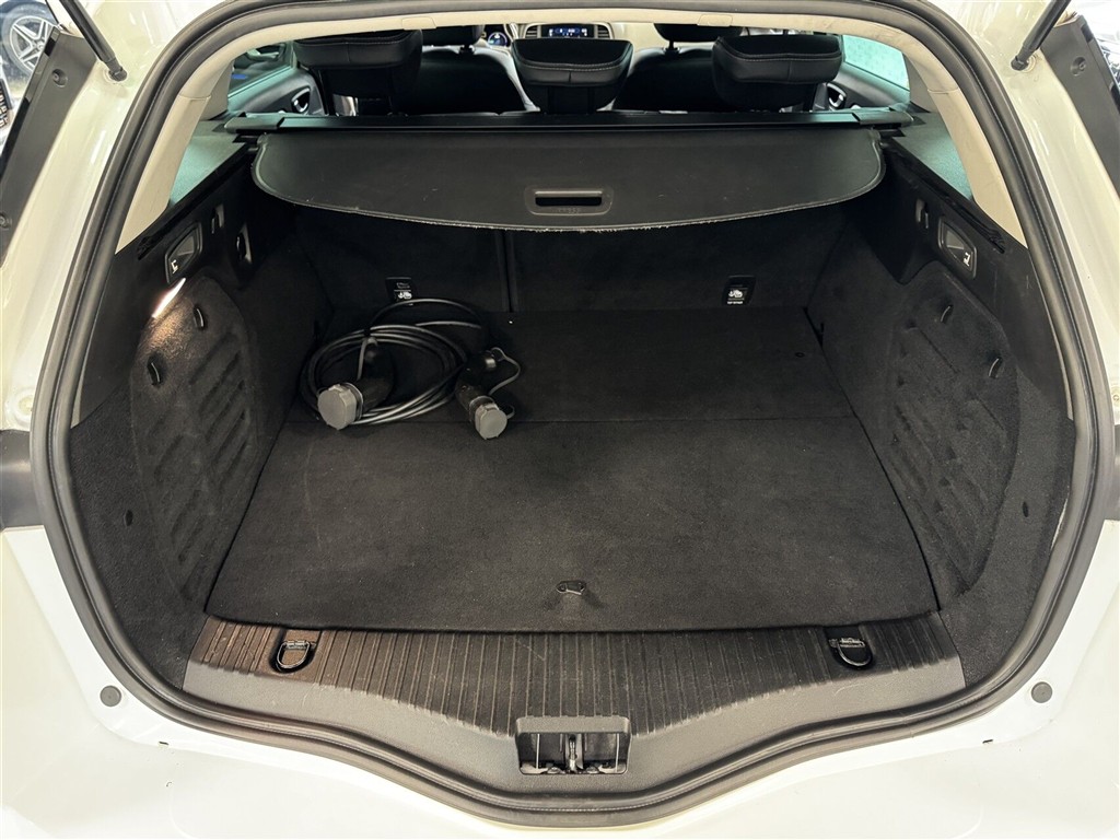 Renault Mégane Sport Tourer 1,6 E-TECH Plugin-hybrid Intens 160HK Stc Aut. - Image 9