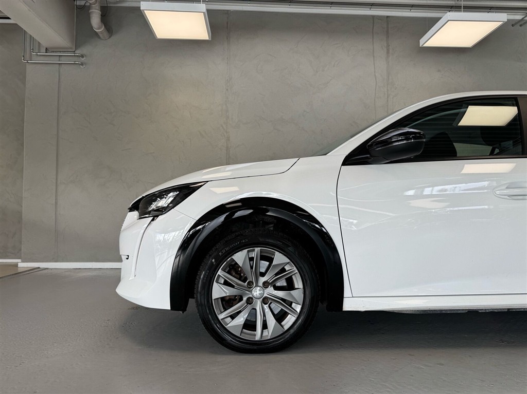 Peugeot e-208 EL Active 136HK 5d Aut. - Image 4