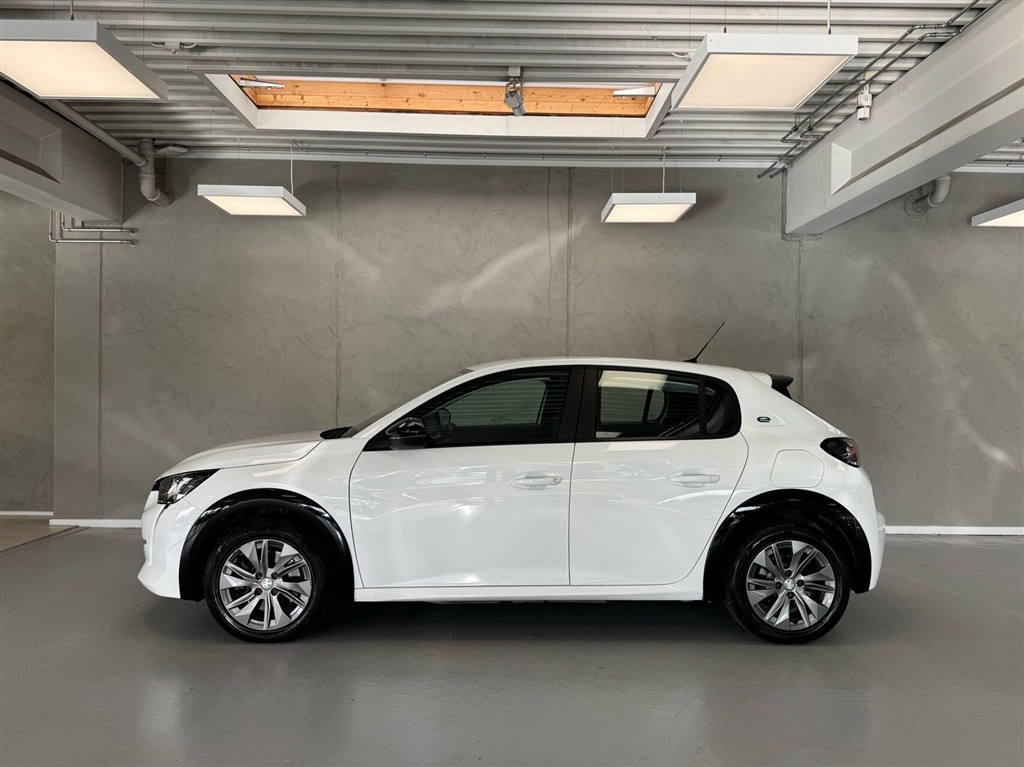 Peugeot e-208 EL Active 136HK 5d Aut. - Image 5