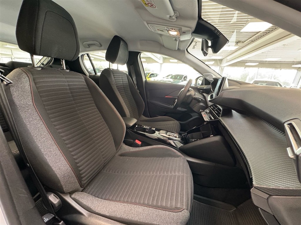 Peugeot e-208 EL Active 136HK 5d Aut. - Image 10