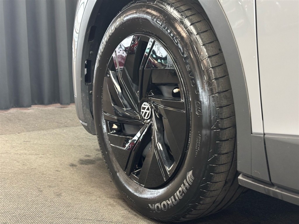 VW ID.4 EL Pure Performance 170HK 5d Aut. - Image 5