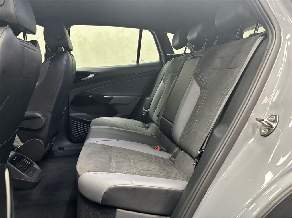 VW ID.4 EL Pure Performance 170HK 5d Aut. - Image 8