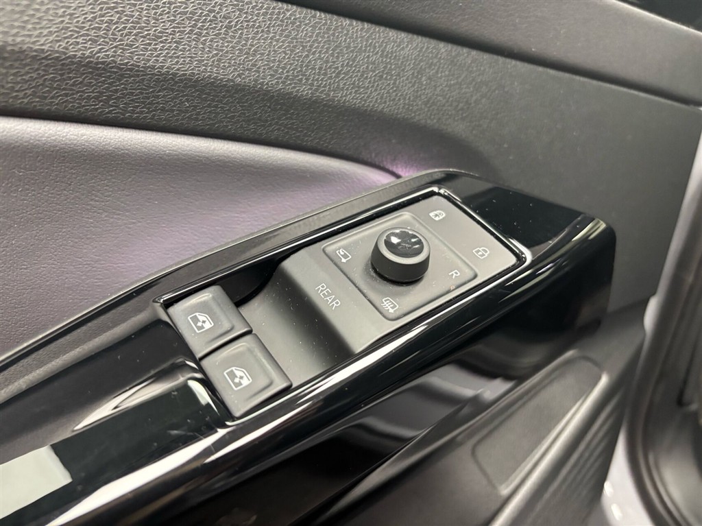 VW ID.4 EL Pure Performance 170HK 5d Aut. - Image 10