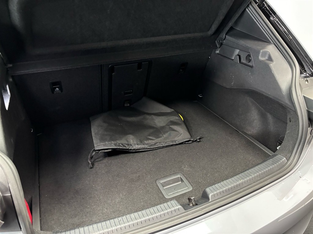 VW ID.3 EL Pro 204HK 5d Aut. - Image 6
