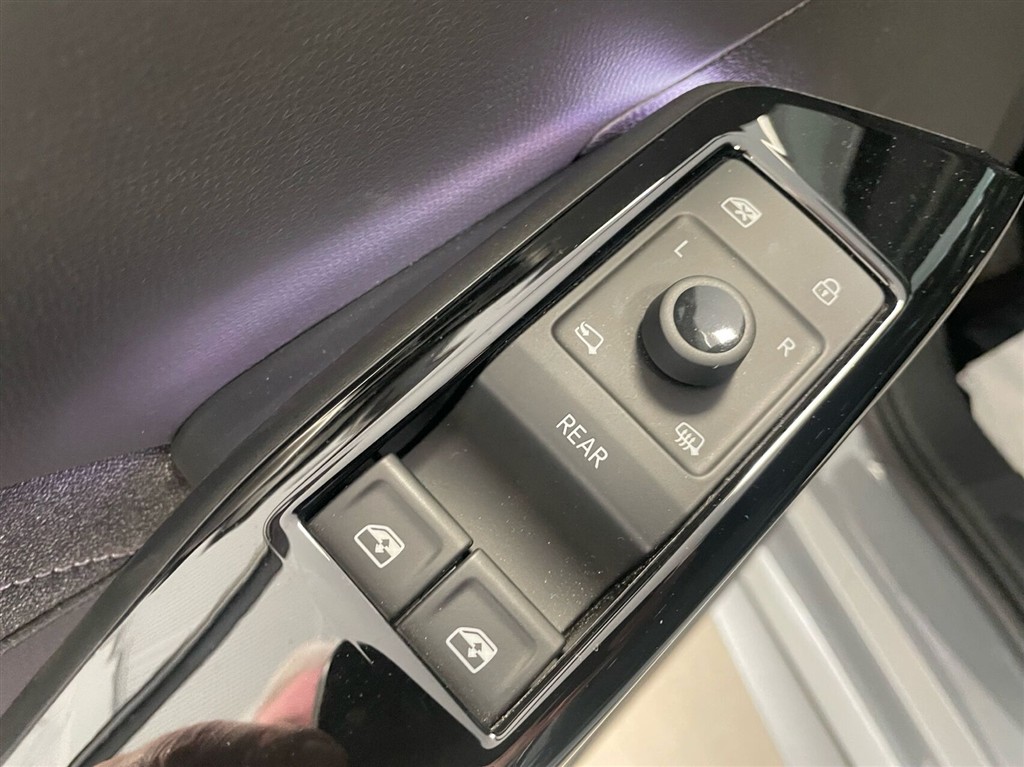 VW ID.3 EL Pro 204HK 5d Aut. - Image 13