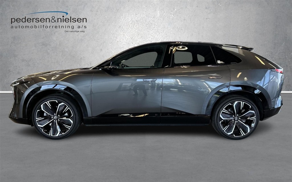Mazda CX-6e EL Takumi Plus 258HK 5d Aut. - Image 2