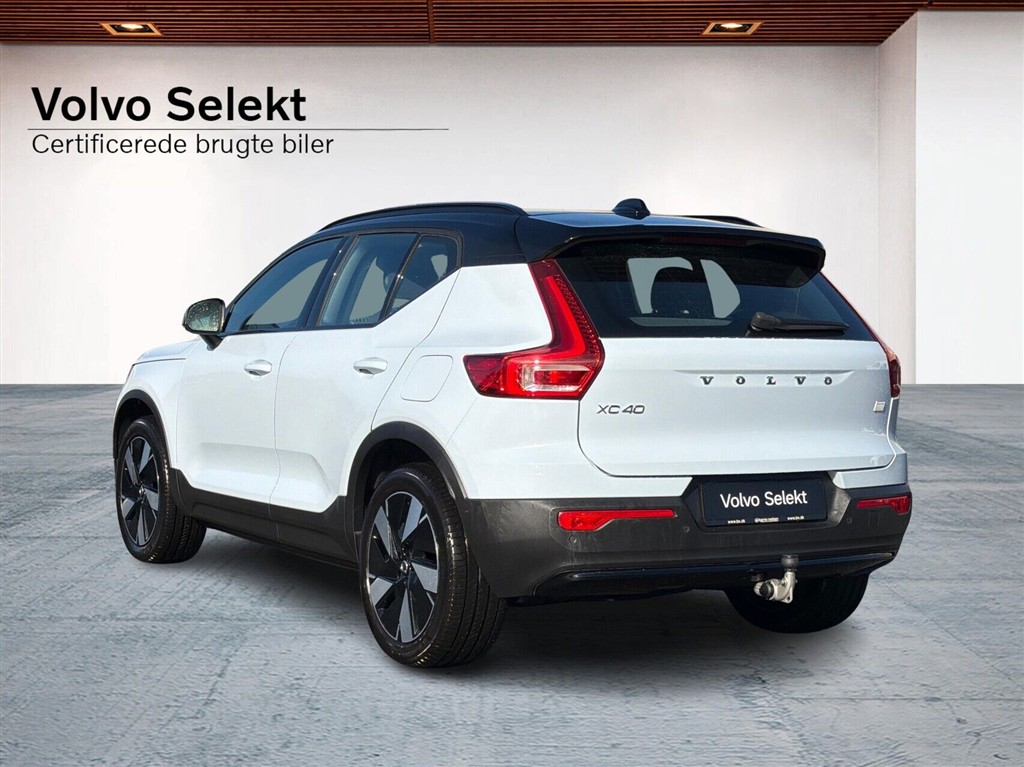 Volvo XC40 Recharge Extended Range Core 252HK 5d Aut. - Image 2