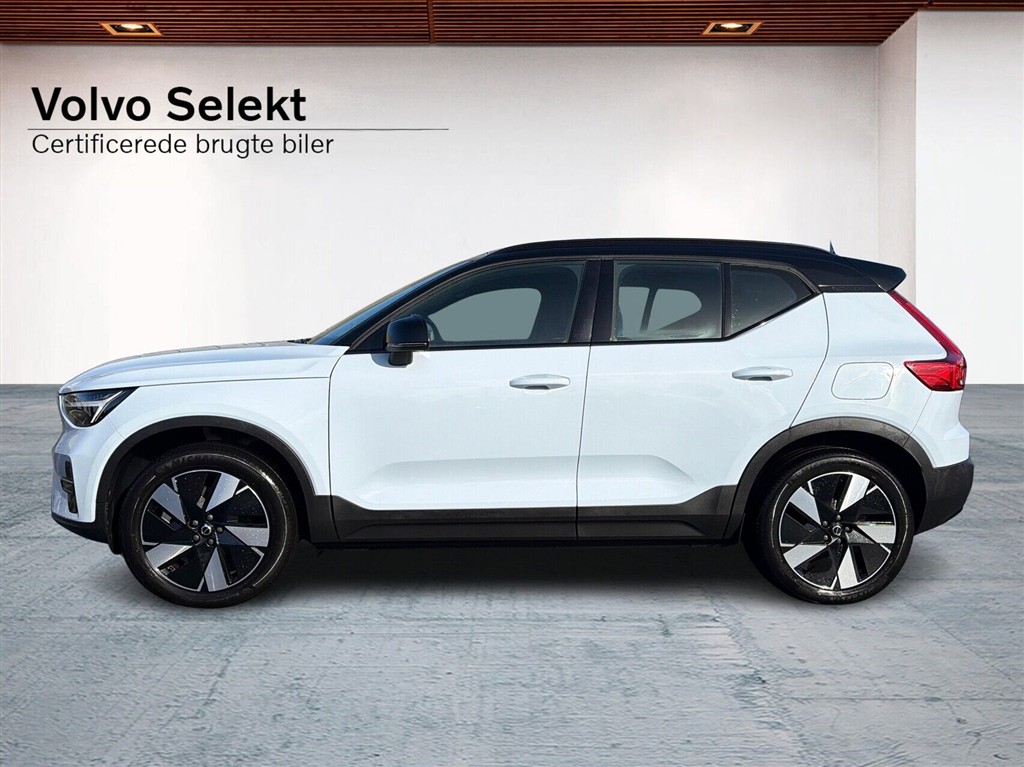 Volvo XC40 Recharge Extended Range Core 252HK 5d Aut. - Image 3