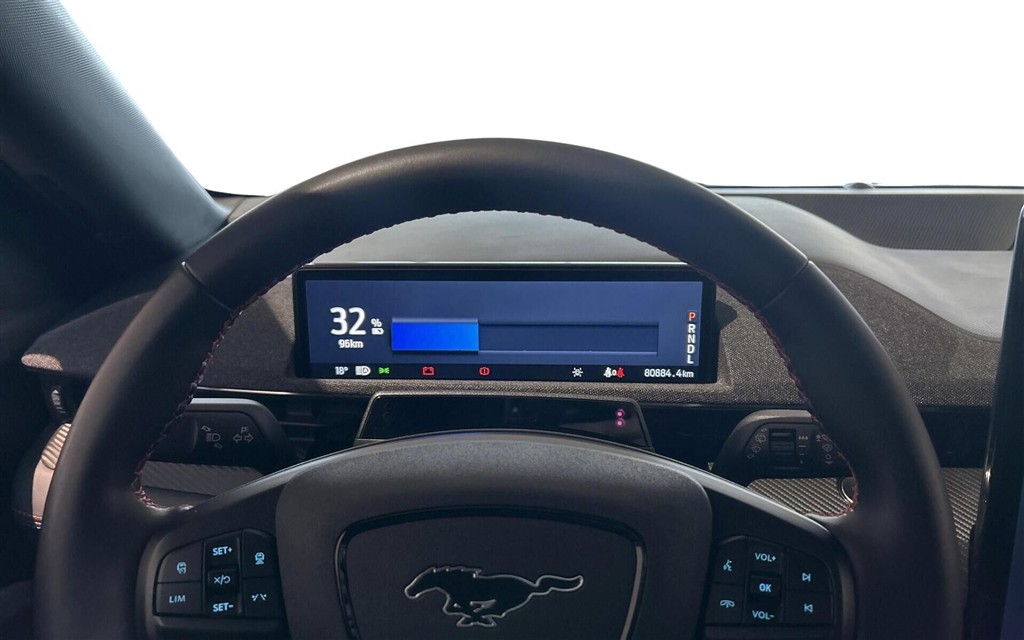 Ford Mustang Mach-E EL SR Premium AWD 269HK 5d Aut. - Image 12