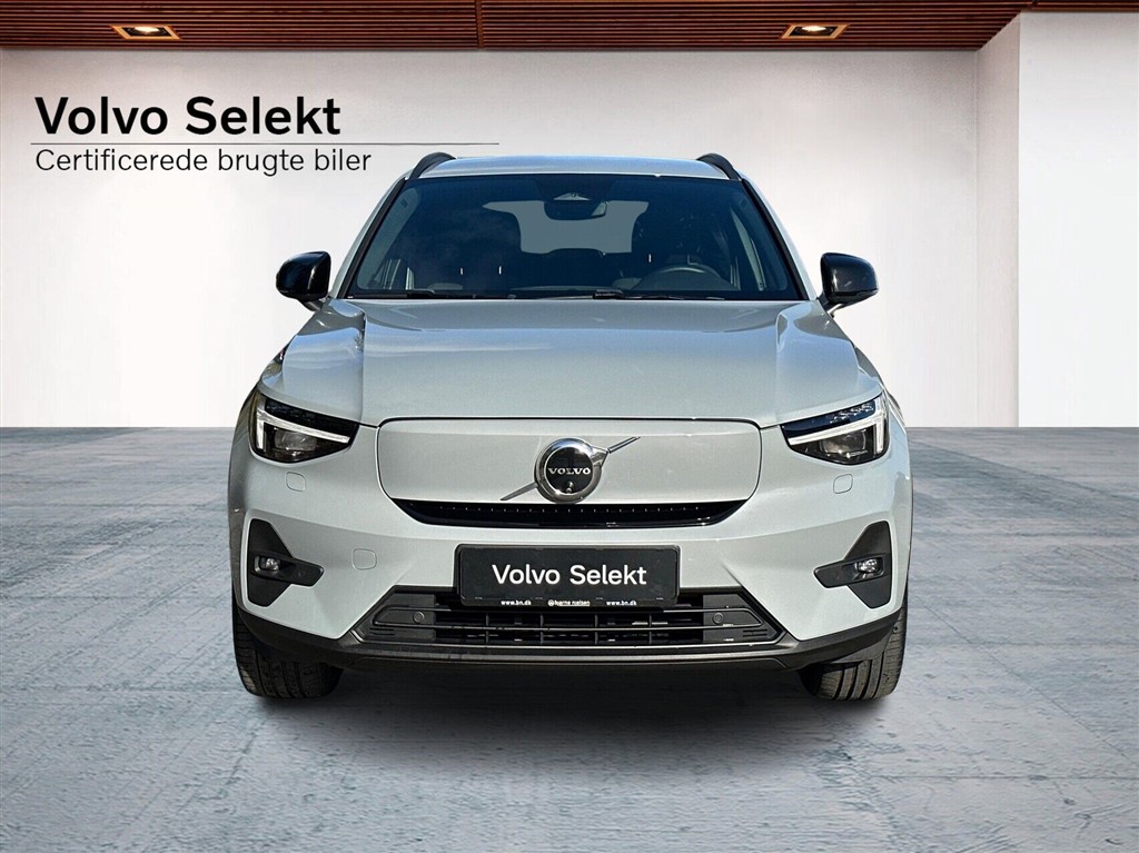 Volvo EX40 Single Motor Extended Range Core 252HK 5d Aut. - Image 9