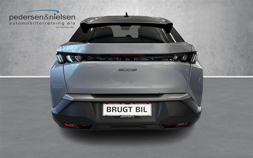 Peugeot e-3008 EL Allure 210HK 5d Aut. - Image 4