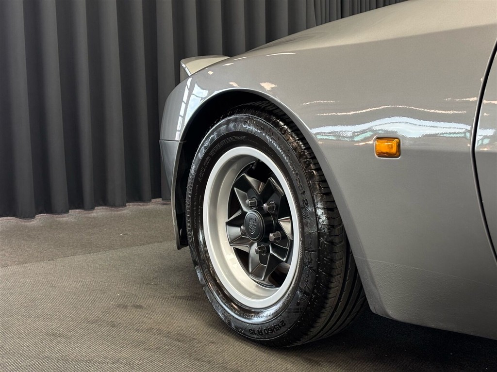 Porsche 944 2,5 163HK 2d - Image 7