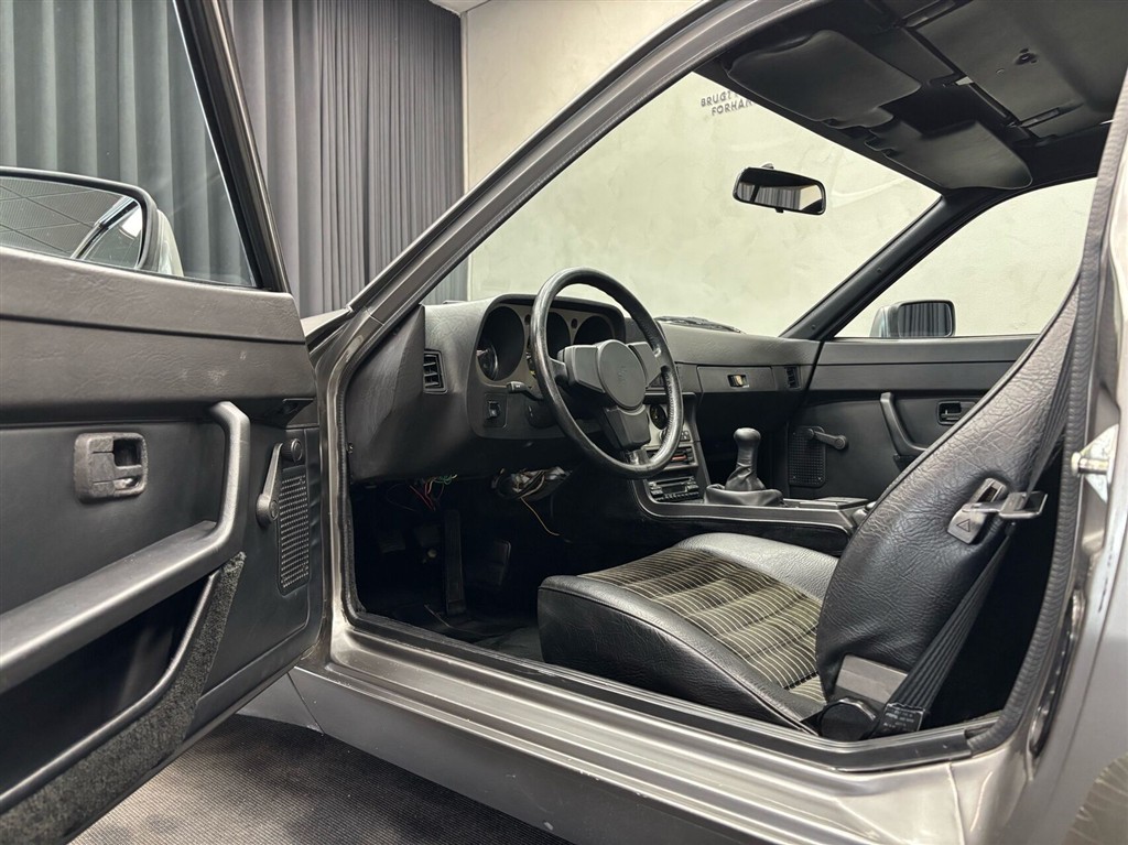 Porsche 944 2,5 163HK 2d - Image 20
