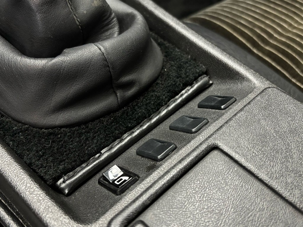 Porsche 944 2,5 163HK 2d - Image 28