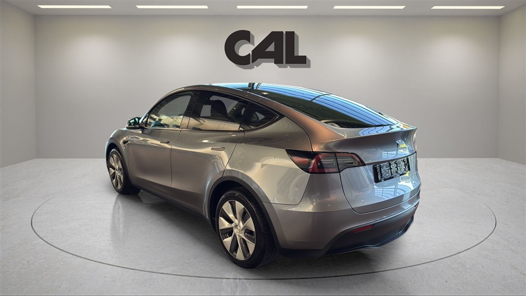 Tesla Model Y EL Long Range AWD 514HK 5d Aut. - Image 4