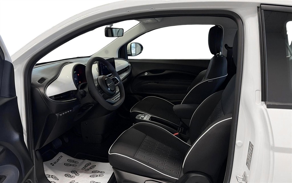 Fiat 500e EL Icon 118HK 3d Aut. - Image 9