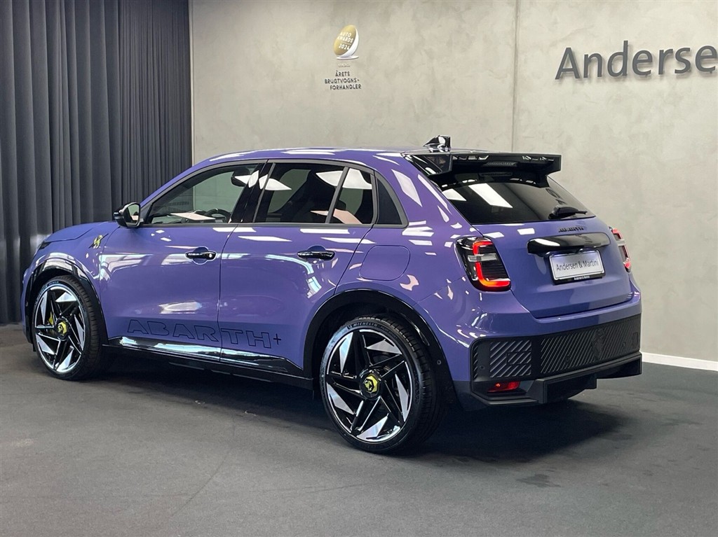 Abarth 600e EL Scorpionissima 281HK 5d Aut. - Image 7